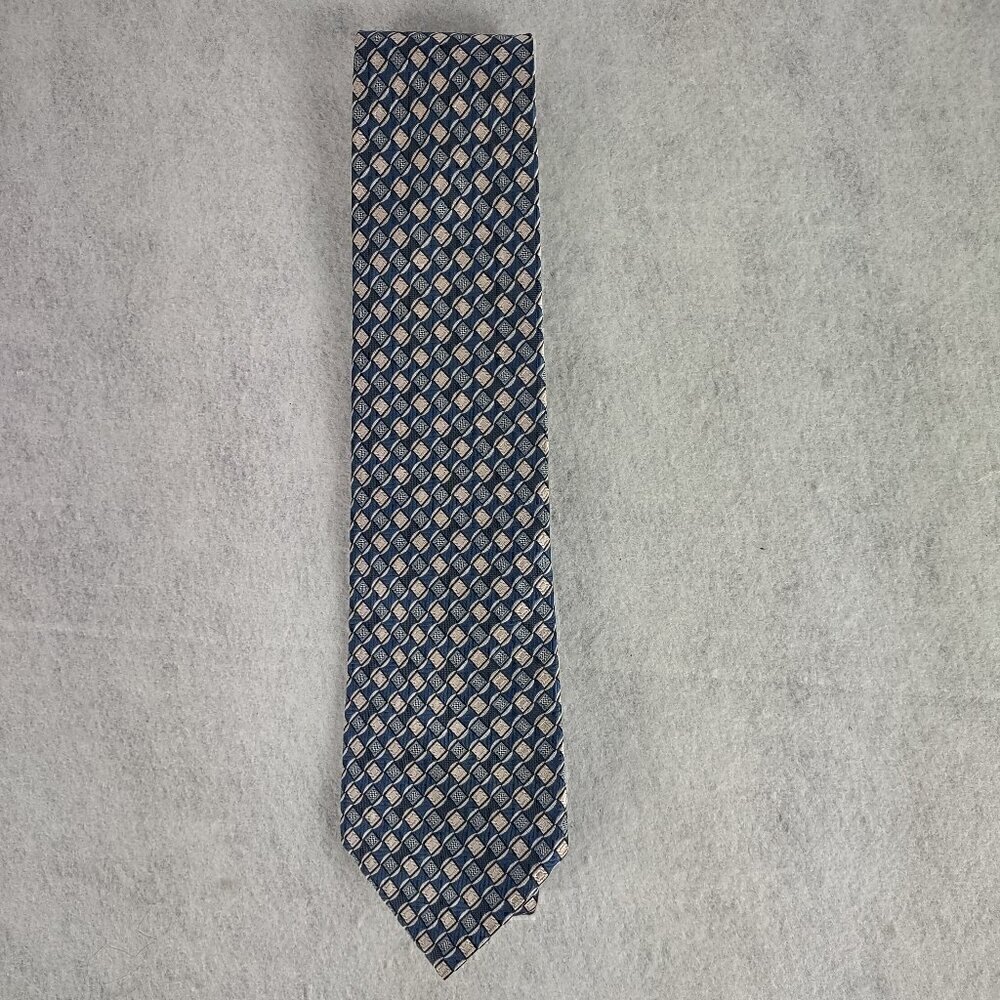 Stafford Men's Blue, Silver, Mauve Patterned Made In the U.S.A.100% Silk Necktie - Picture 1 of 8